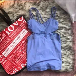 Lululemon tank